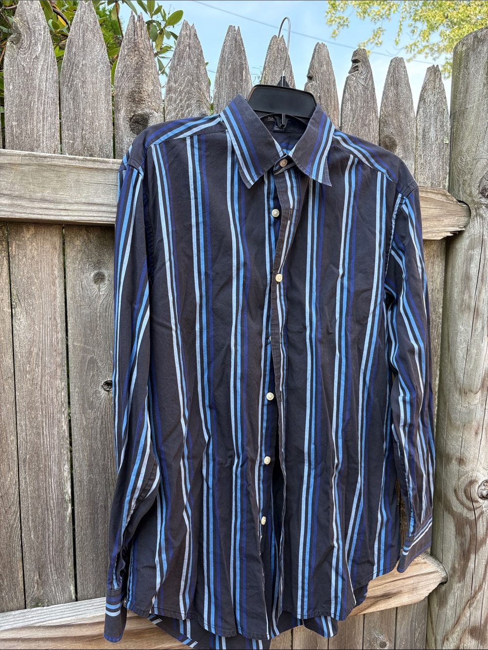Robert Graham large cotton dress shirt!